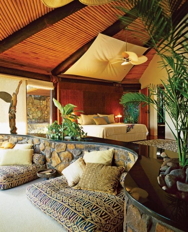 George Harrisons Hamilton Island House-Bed room and living area