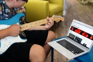 Fender online guitar tutorials